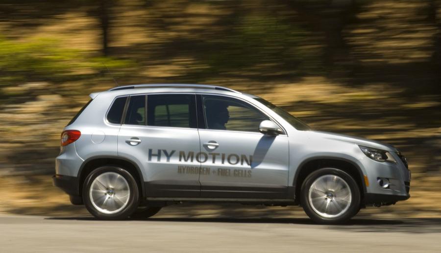  Volkswagen Tiguan HyMotion 2008 года  (фото 5 из 6)